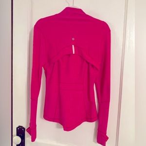 Bright pink lululemon define jacket size 6!